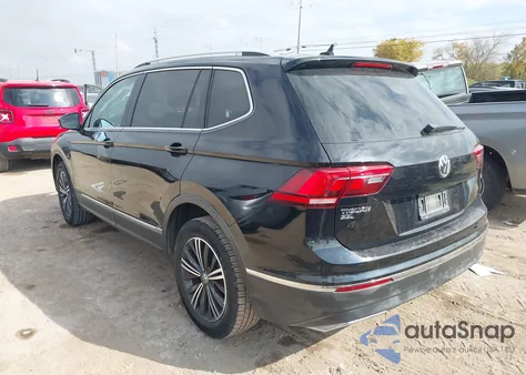 2018 Volkswagen Tiguan 2.0T Se/2.0T Sel z USA, uszkodzony, nr VIN 3VV3B7AX3JM015202